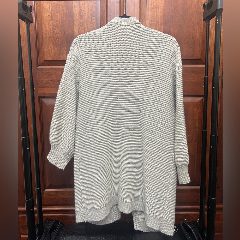 Cardigan - Picture 2 of 2